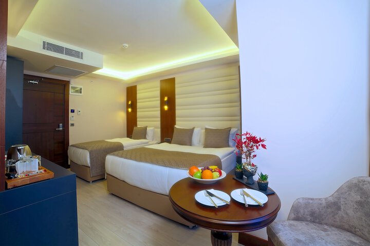 Room 47 of 73