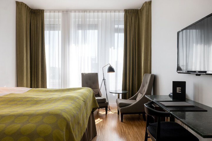 Room 21 of 68