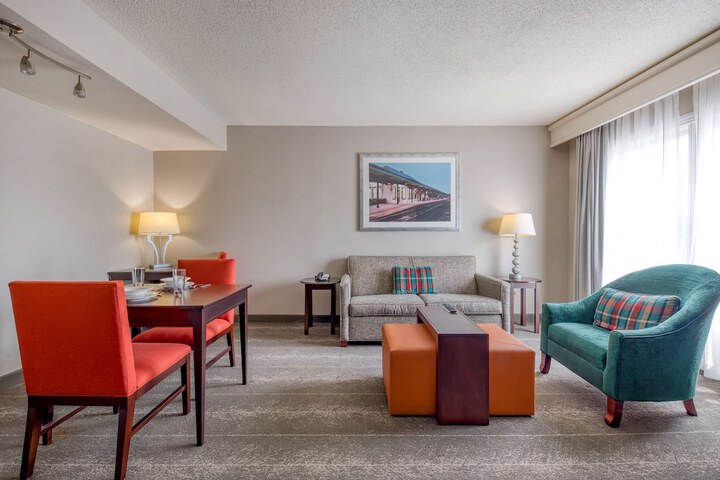2 Queen Beds 1 Bedroom Suite (1 of 52)