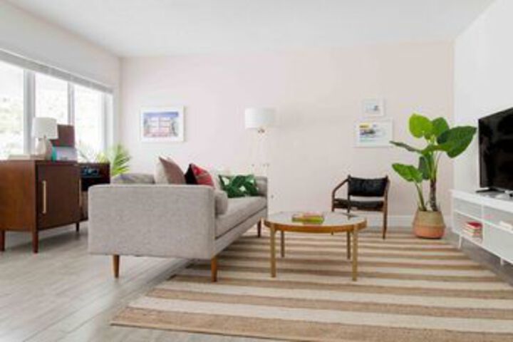Photo of Distinctive 2BR in Wilton Manors by Sonder