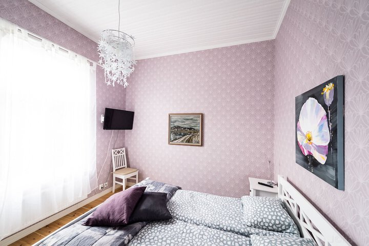 Room 5 of 34