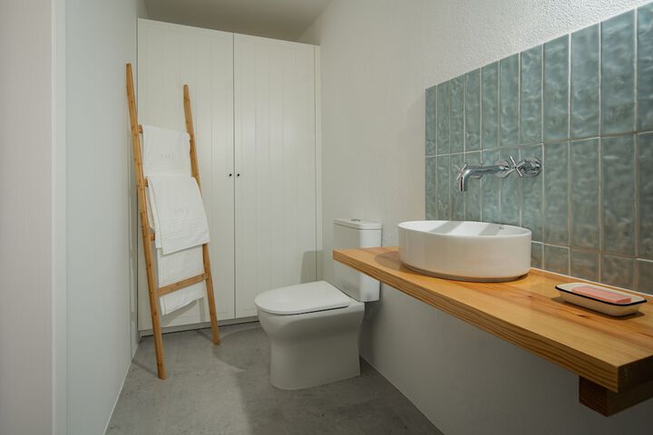 Room 20 of 46