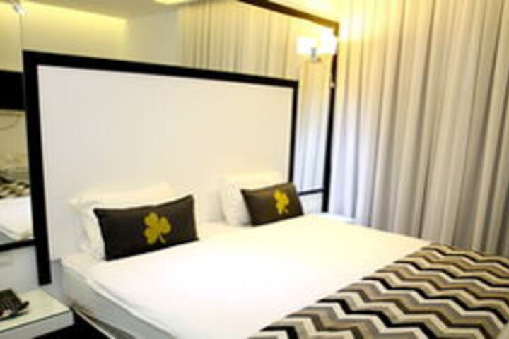Room 21 of 46