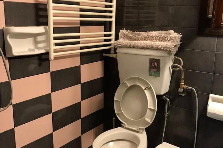 Room 29 of 68