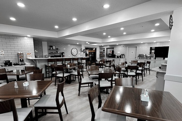 Breakfast/Coffee Service 103 of 123