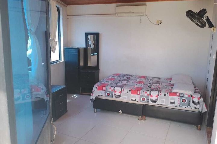 Room 5 of 47