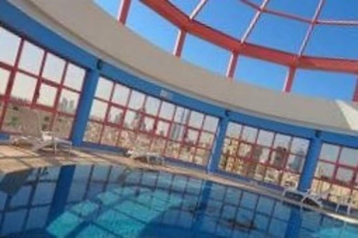Pool 28 of 51