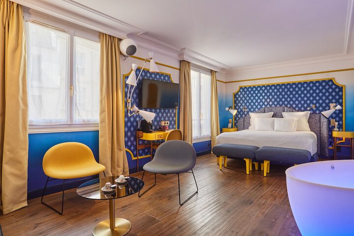 Room 54 of 87