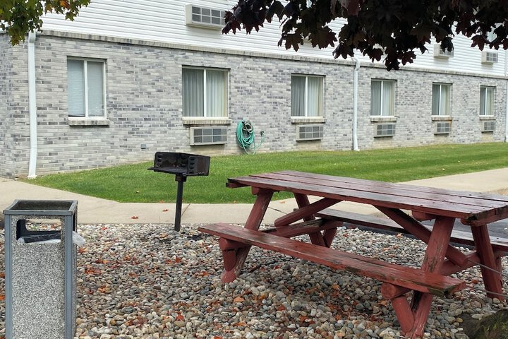 BBQ/picnic area