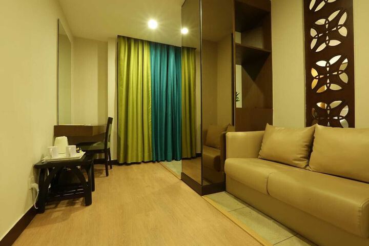 Room 39 of 43