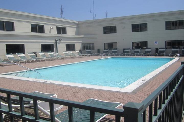 Pool 18 of 49