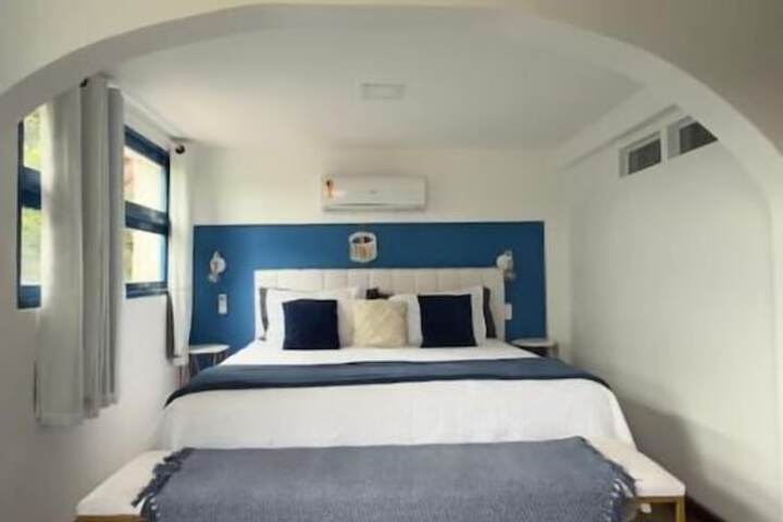 Room 12 of 52