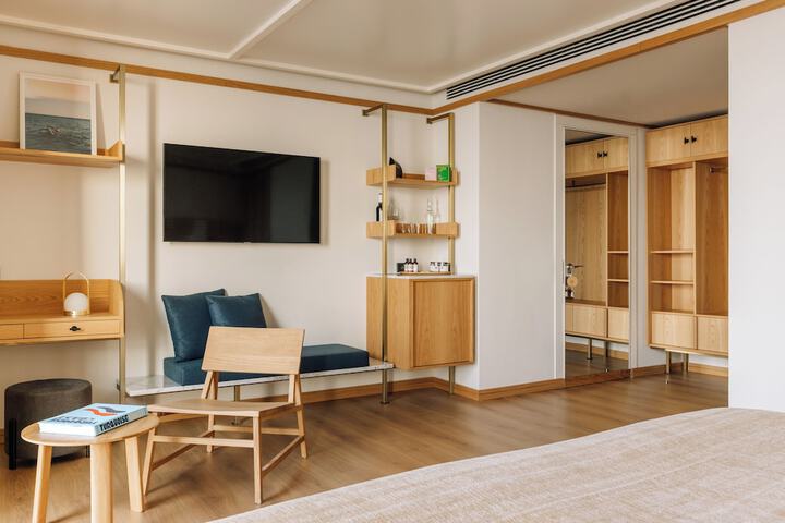 Room 20 of 61
