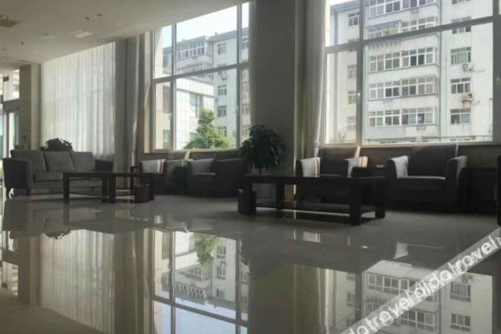 Hotel Interior 7 of 20