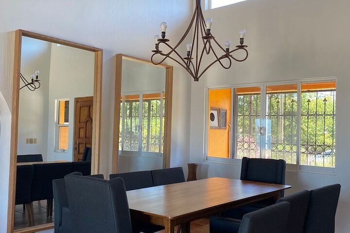 Room 10 of 29