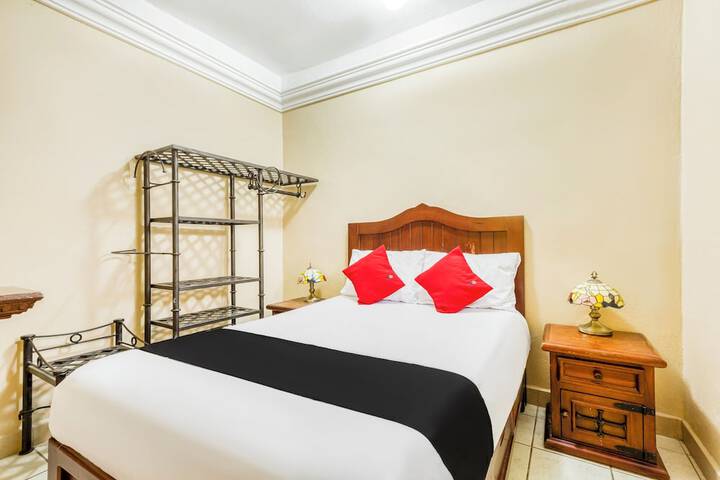 Room 7 of 25