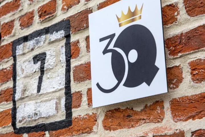 General 32 of 34