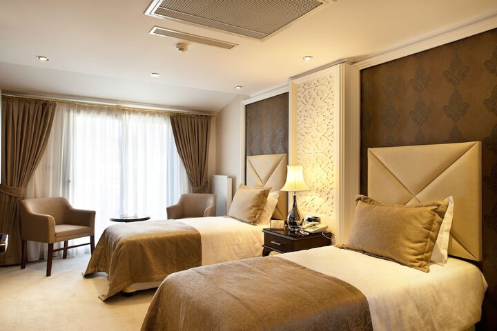 Room 21 of 70