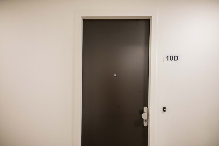 Room 12 of 82