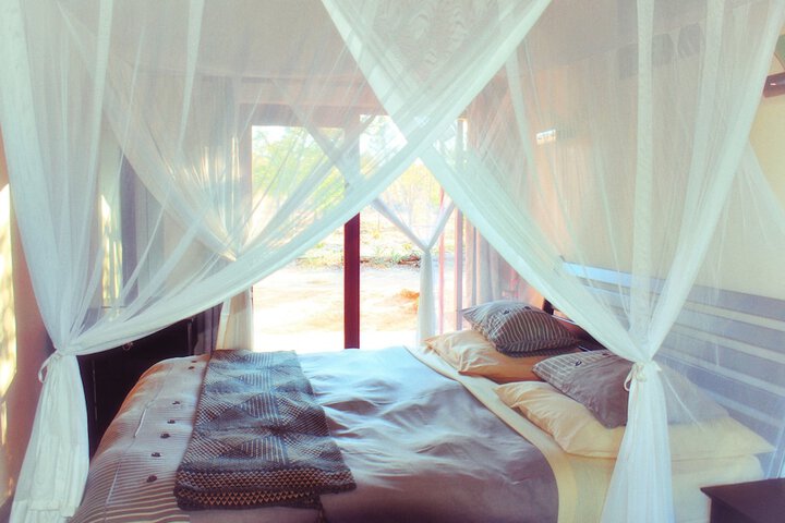 Room 7 of 13