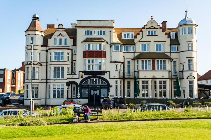 Cliftonville Hotel
