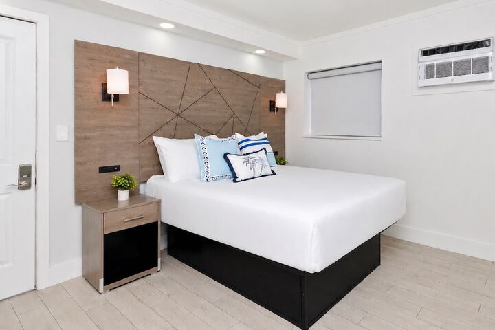 Room 14 of 67