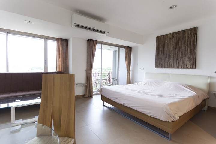 Room 5 of 410