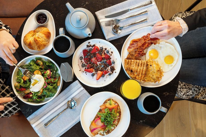 Breakfast meal