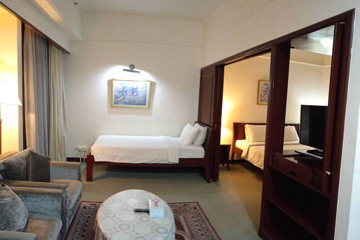 Room 19 of 47