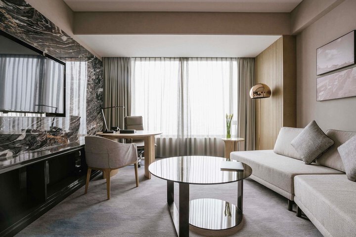 Room 15 of 57