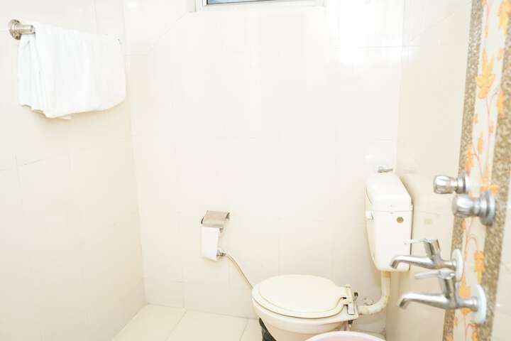 Room 45 of 68