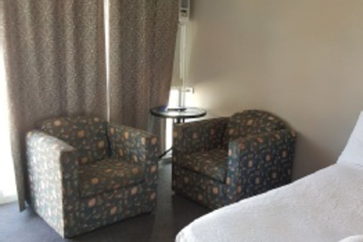 Room 82 of 108