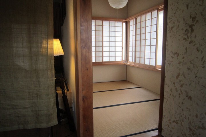 Room 7 of 25