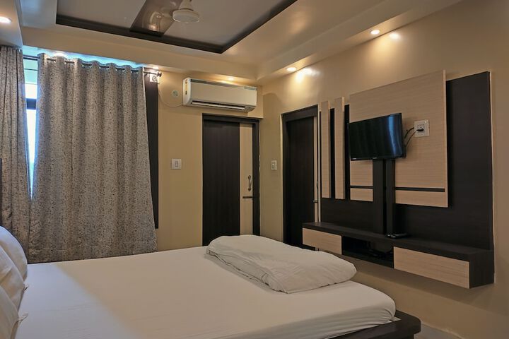 Room 56 of 150