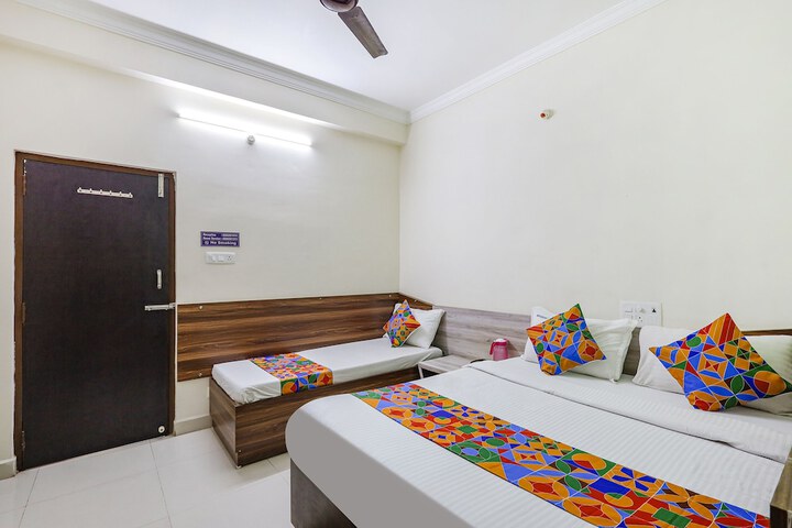 Room 28 of 36