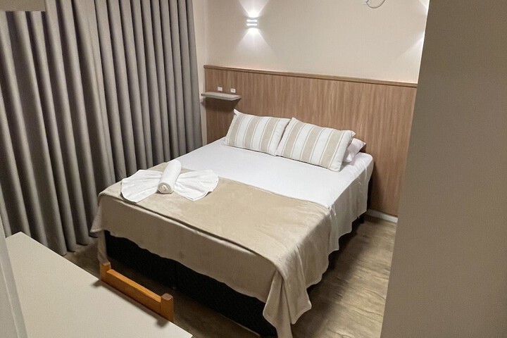Room 14 of 39