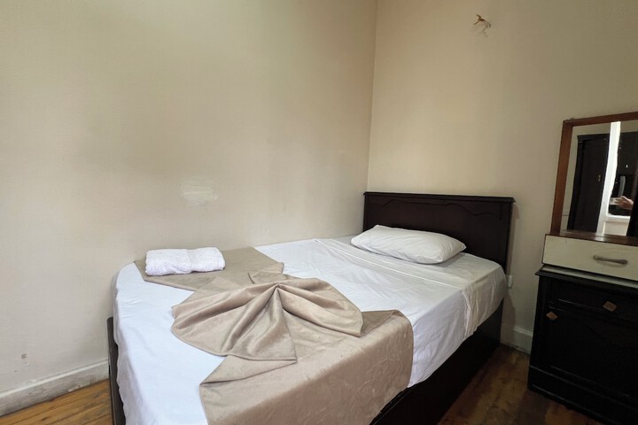 Room 22 of 81