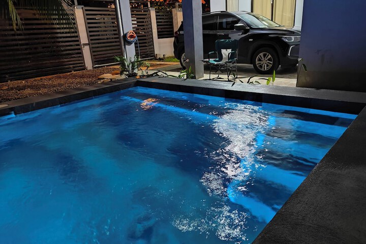 Pool 6 of 16