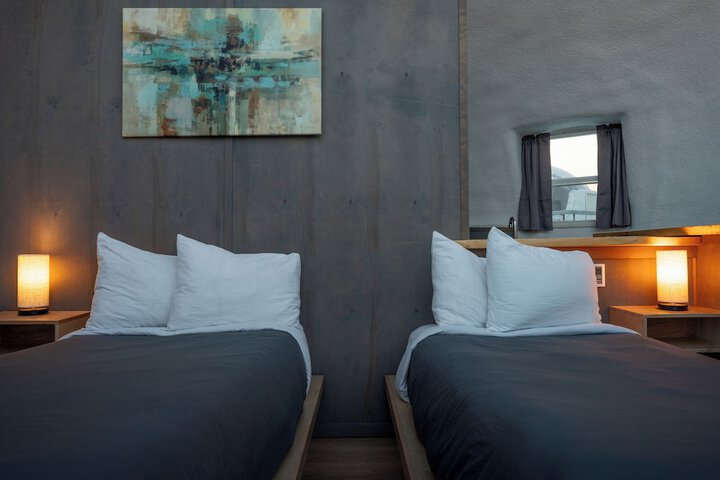 Room 5 of 44