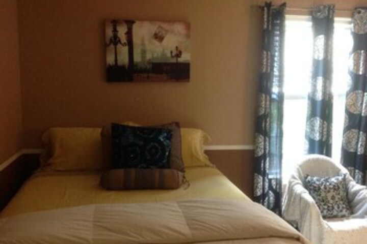 Room 53 of 64