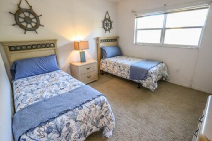 Room 19 of 24