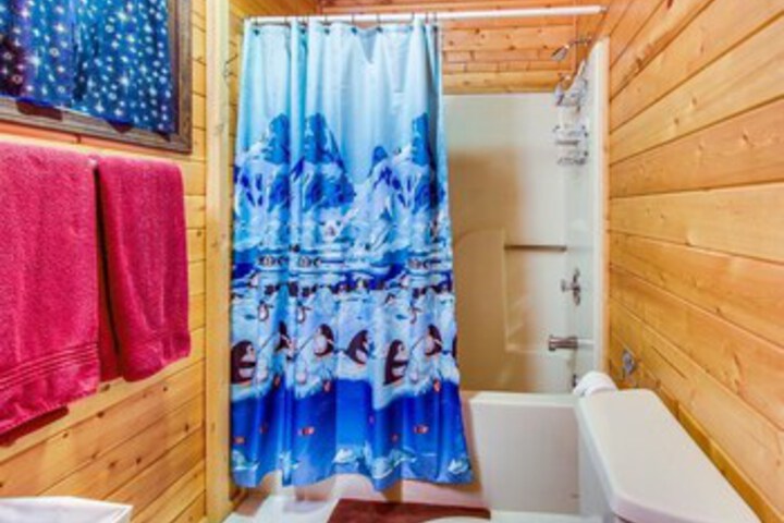 Photo of East Bass Lake Retreat