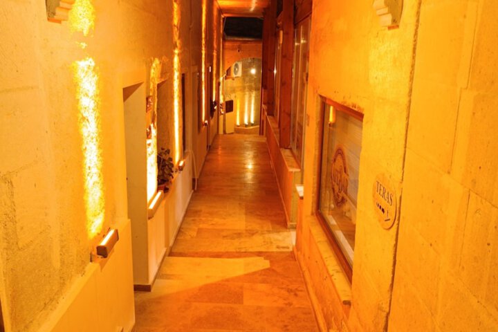 Hotel 103 of 108