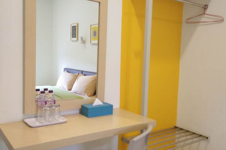 Room 7 of 20