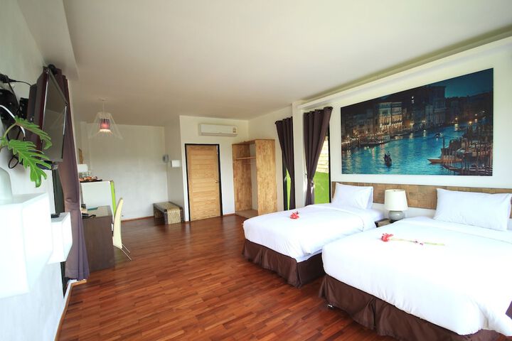 Room 5 of 46
