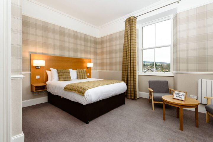 Room 41 of 90