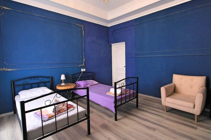 Room 29 of 66