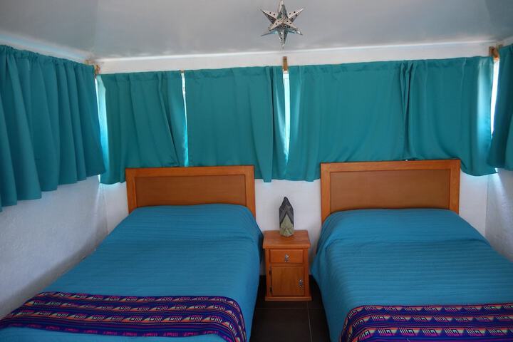 Room 11 of 42