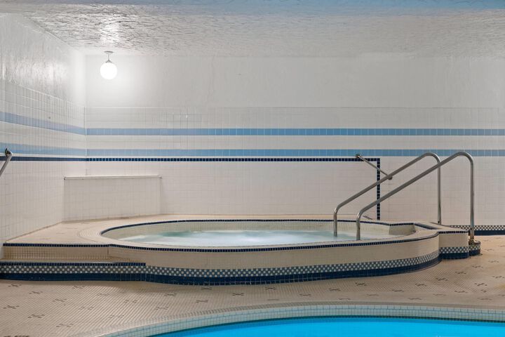 Swimming pool at Royal Scot Hotel & Suites Trademark Collection by Wyndham
