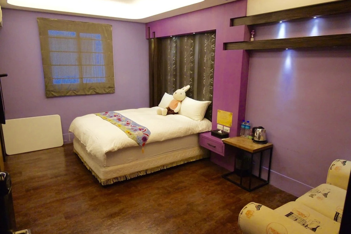 Room 21 of 22